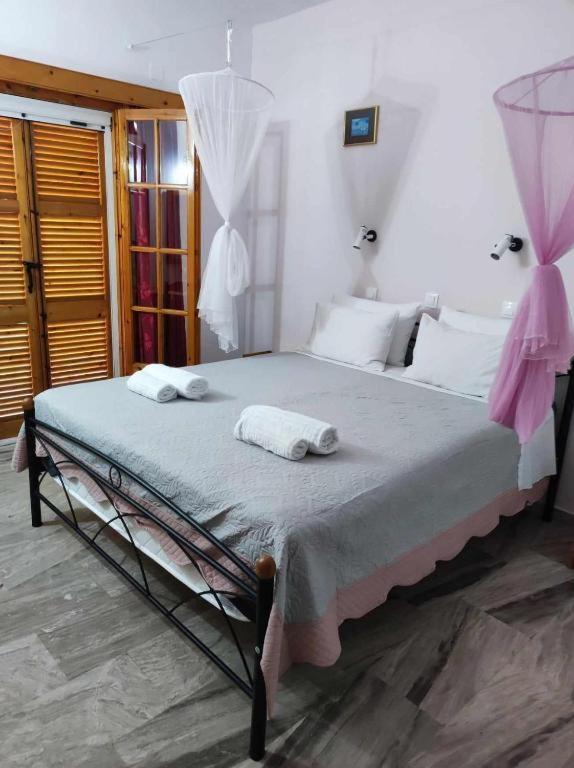Marianna House Agios Georgios Pagon Quarto foto