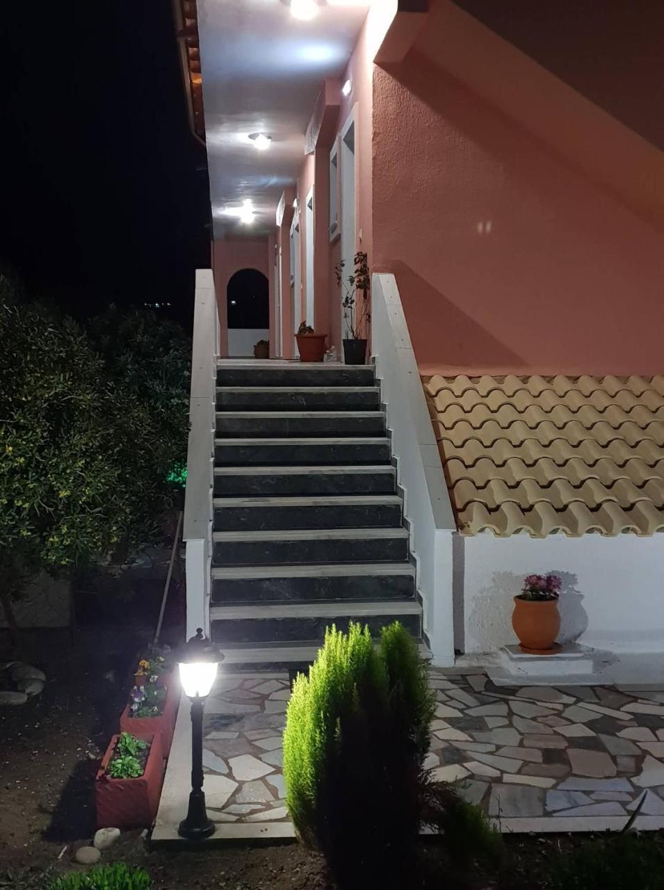 Marianna House Agios Georgios Pagon Exterior foto